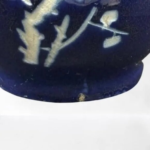 Vintage Chinese Porcelain Cobalt Blue Incised Cherry Blossom Bluebird Vase 8" - Picture 6 of 8